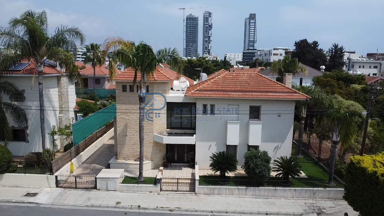 5 Bedroom Luxury Villa for Sale in Limassol, Potamos Germasogeias